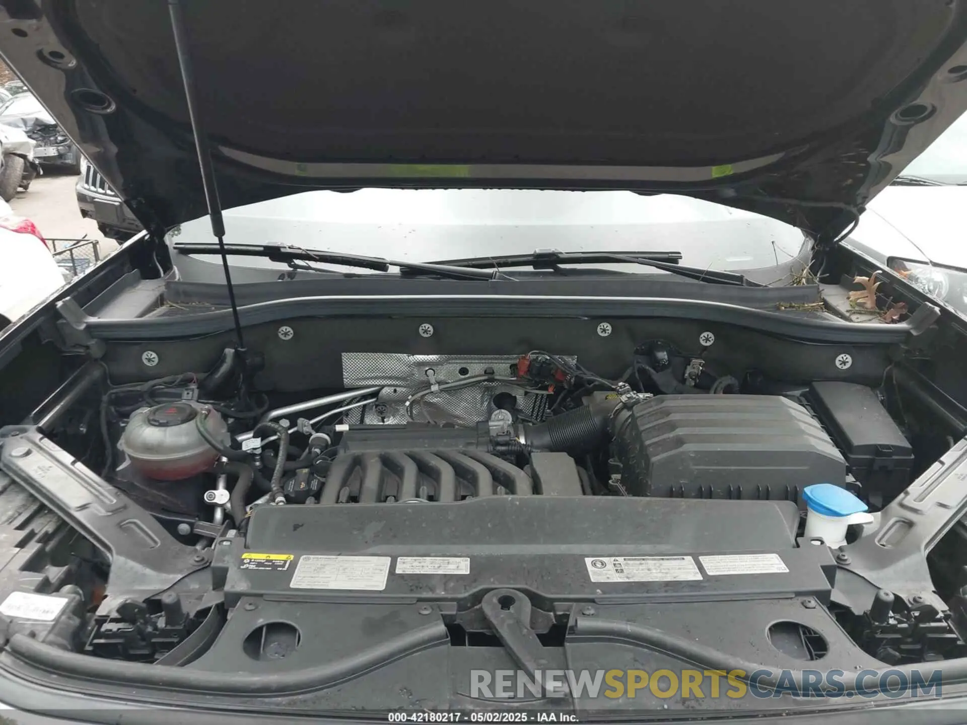 10 Photograph of a damaged car 1V2RR2CA5MC526642 VOLKSWAGEN ATLAS 2021