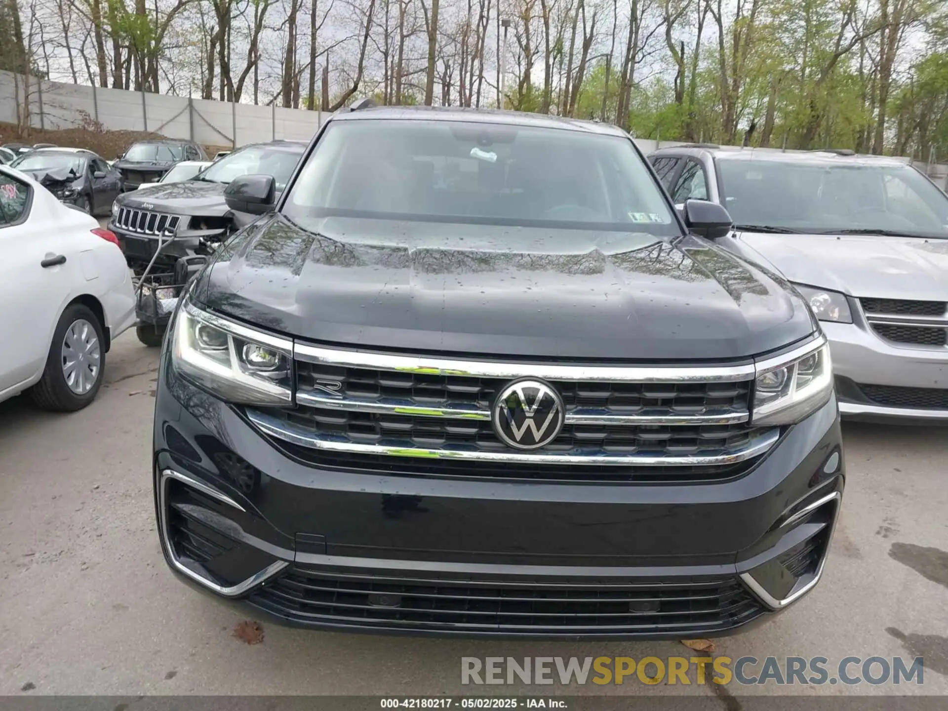 13 Photograph of a damaged car 1V2RR2CA5MC526642 VOLKSWAGEN ATLAS 2021