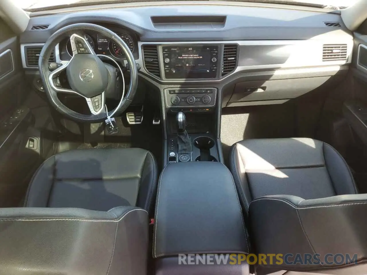 8 Photograph of a damaged car 1V2RR2CA8MC531821 VOLKSWAGEN ATLAS 2021