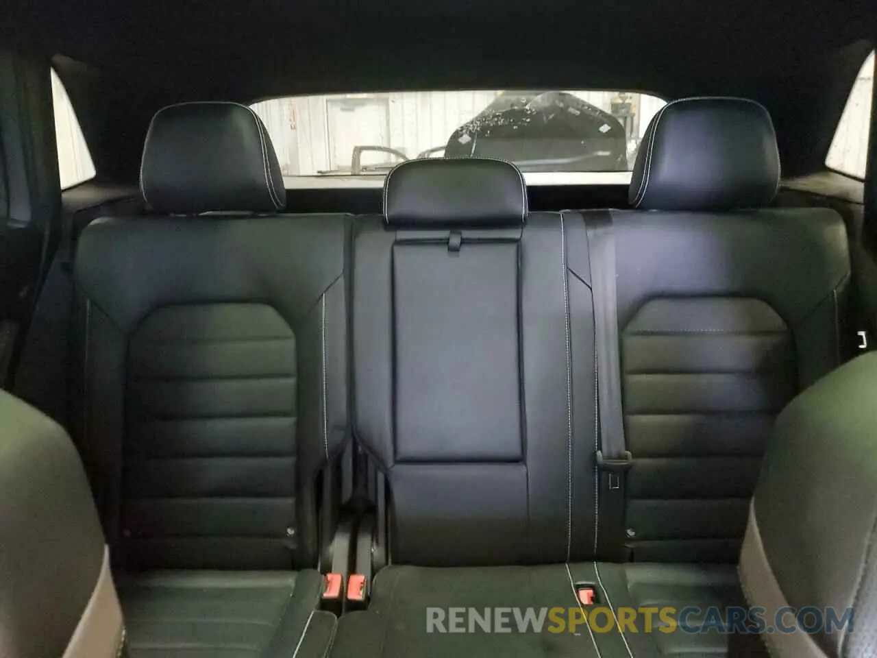 10 Photograph of a damaged car 1V2TE2CA0MC220420 VOLKSWAGEN ATLAS 2021