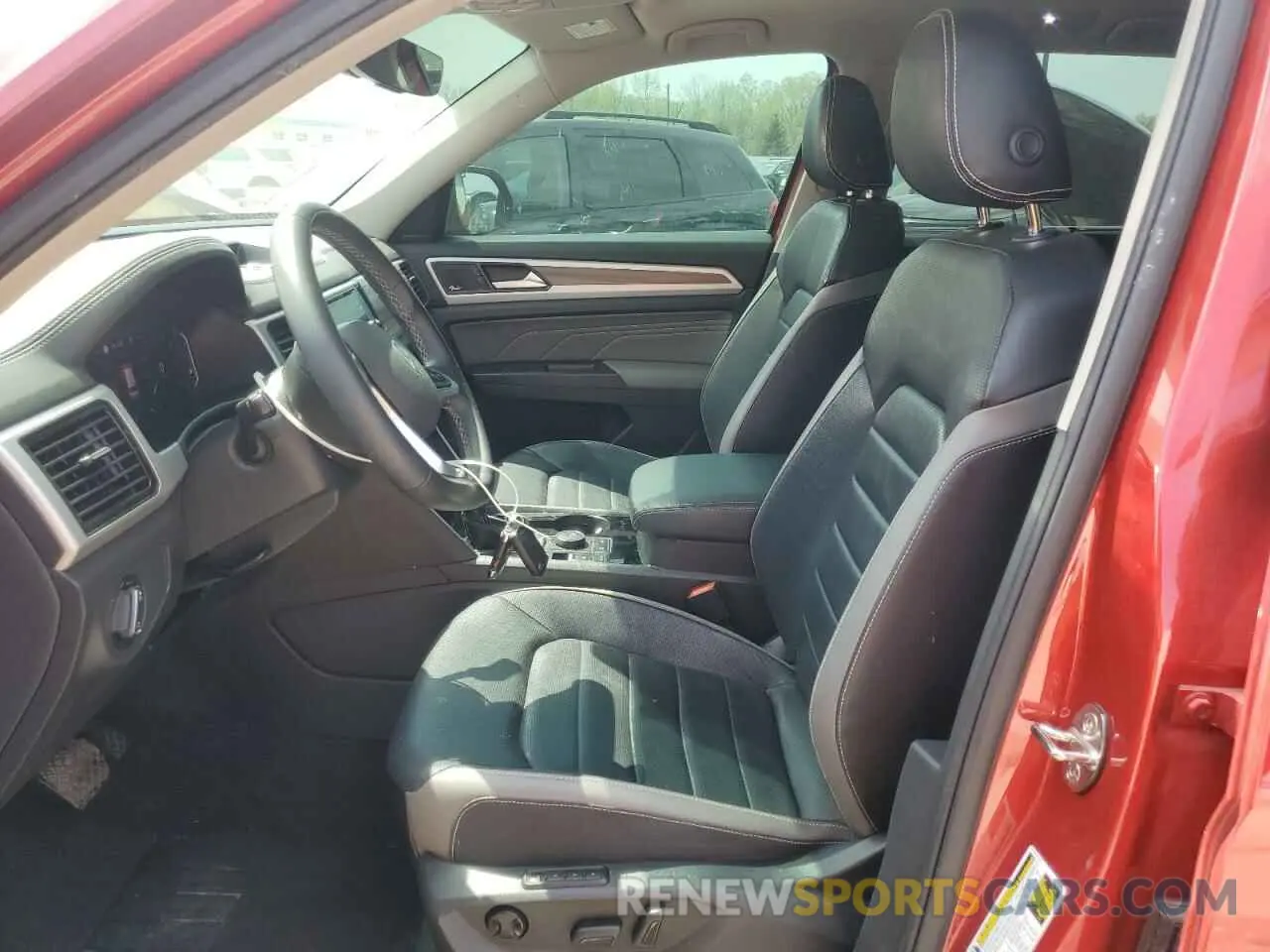 7 Photograph of a damaged car 1V2TP2CA2MC562543 VOLKSWAGEN ATLAS 2021