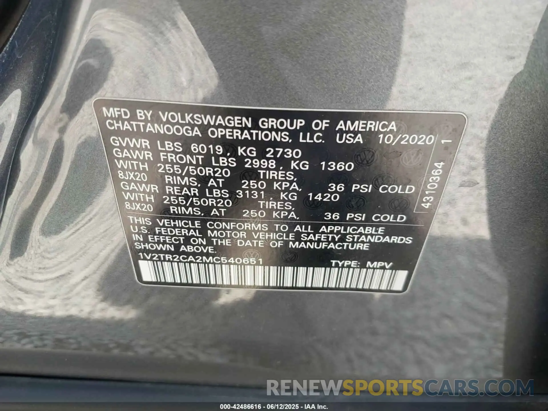 9 Photograph of a damaged car 1V2TR2CA2MC540651 VOLKSWAGEN ATLAS 2021