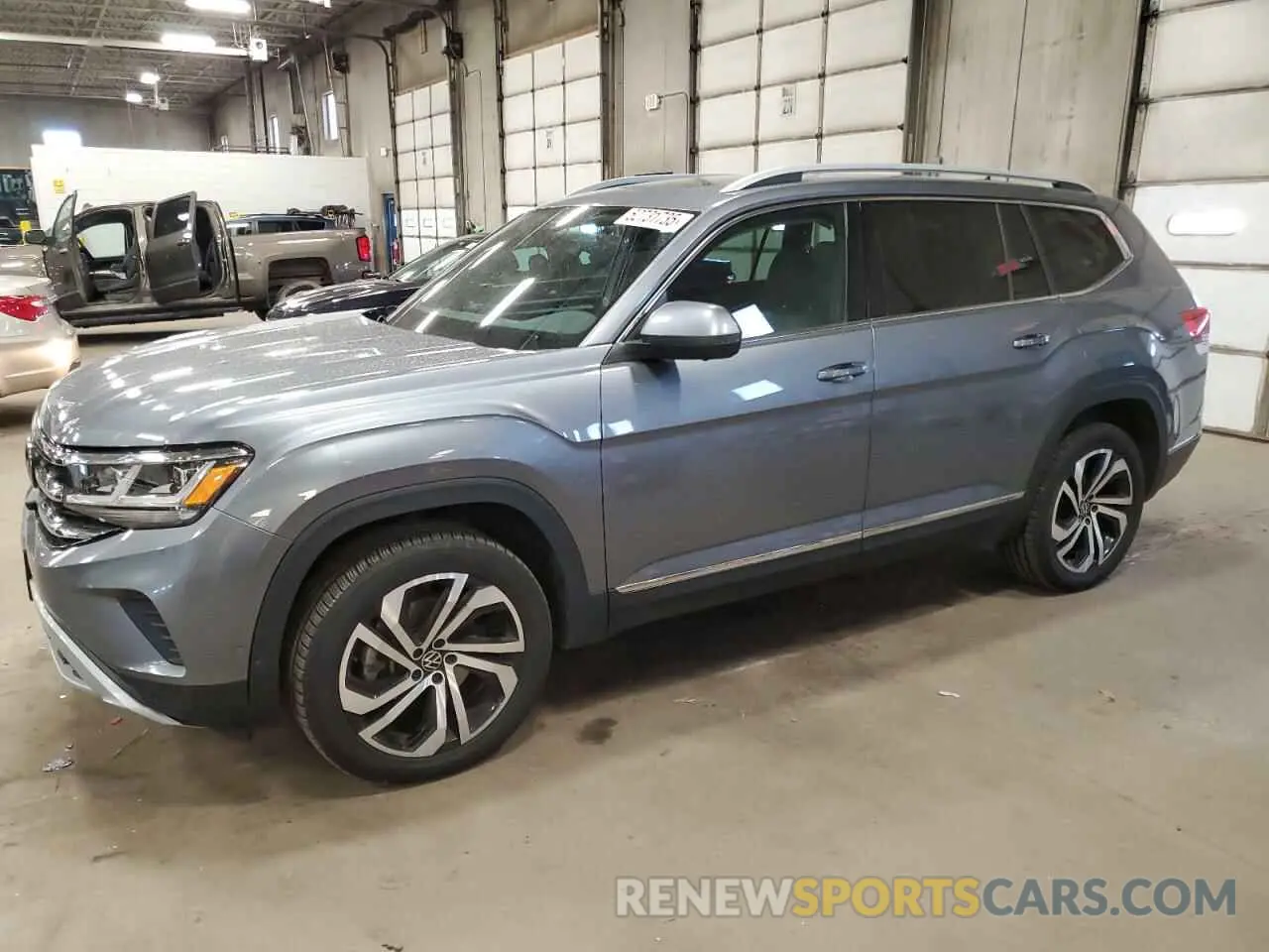 1 Photograph of a damaged car 1V2TR2CA8MC520890 VOLKSWAGEN ATLAS 2021