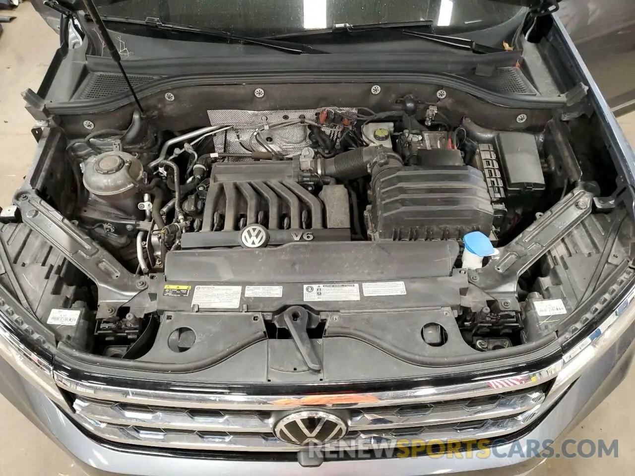 12 Photograph of a damaged car 1V2TR2CA8MC520890 VOLKSWAGEN ATLAS 2021