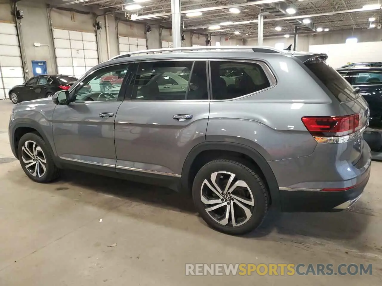 2 Photograph of a damaged car 1V2TR2CA8MC520890 VOLKSWAGEN ATLAS 2021