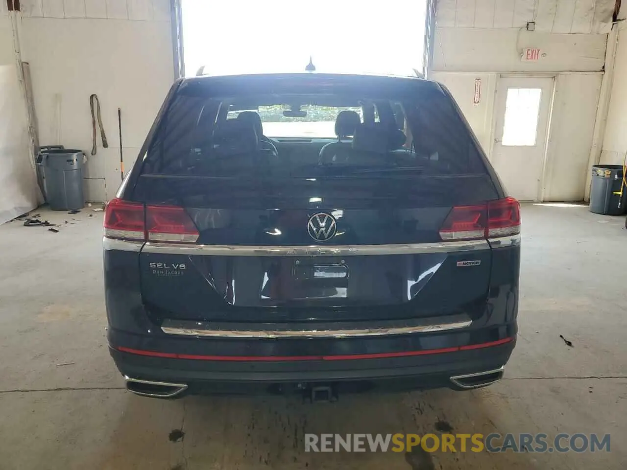 6 Photograph of a damaged car 1V2TR2CA8MC529511 VOLKSWAGEN ATLAS 2021