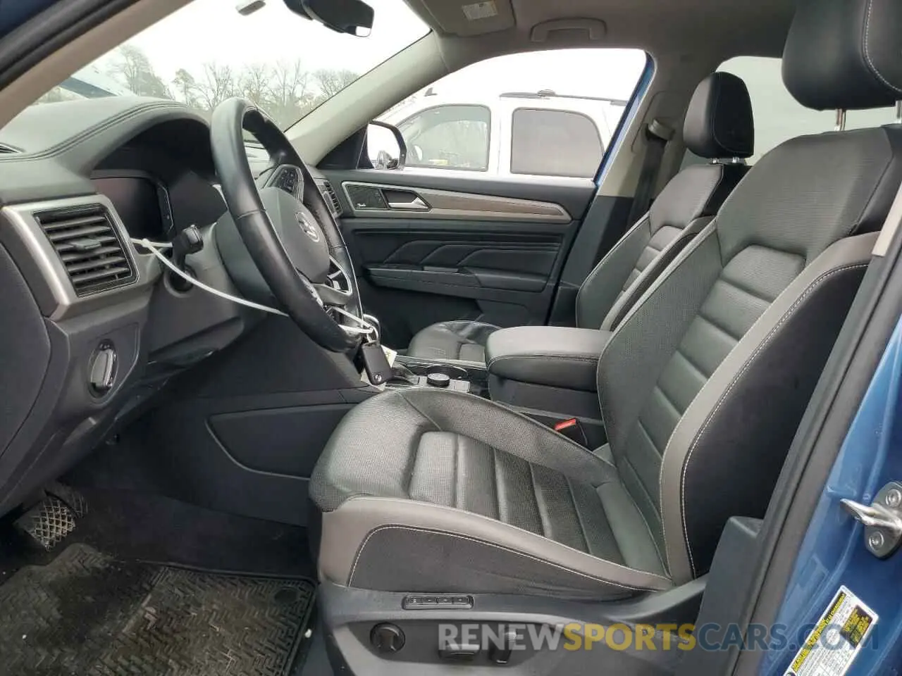 7 Photograph of a damaged car 1V2TR2CA8MC535700 VOLKSWAGEN ATLAS 2021