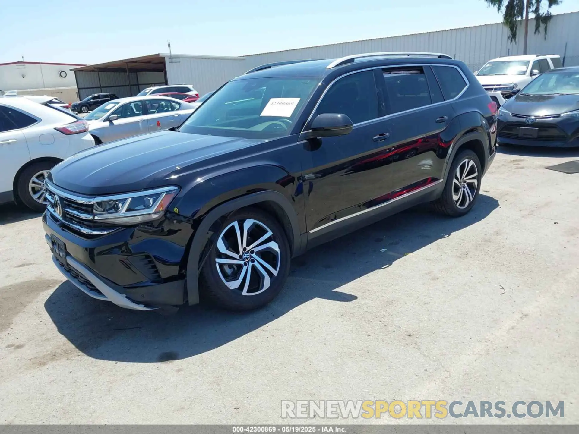 2 Photograph of a damaged car 1V2TR2CA9MC598336 VOLKSWAGEN ATLAS 2021