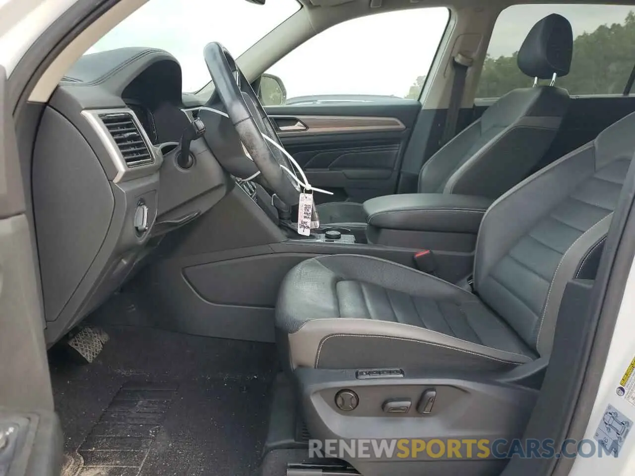 7 Photograph of a damaged car 1V2TR2CAXMC505873 VOLKSWAGEN ATLAS 2021