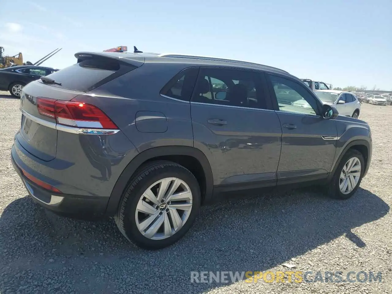 3 Photograph of a damaged car 1V2WC2CA5MC206368 VOLKSWAGEN ATLAS 2021