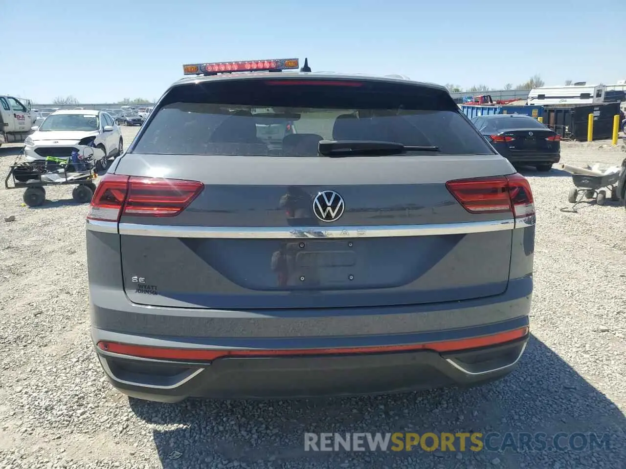 6 Photograph of a damaged car 1V2WC2CA5MC206368 VOLKSWAGEN ATLAS 2021