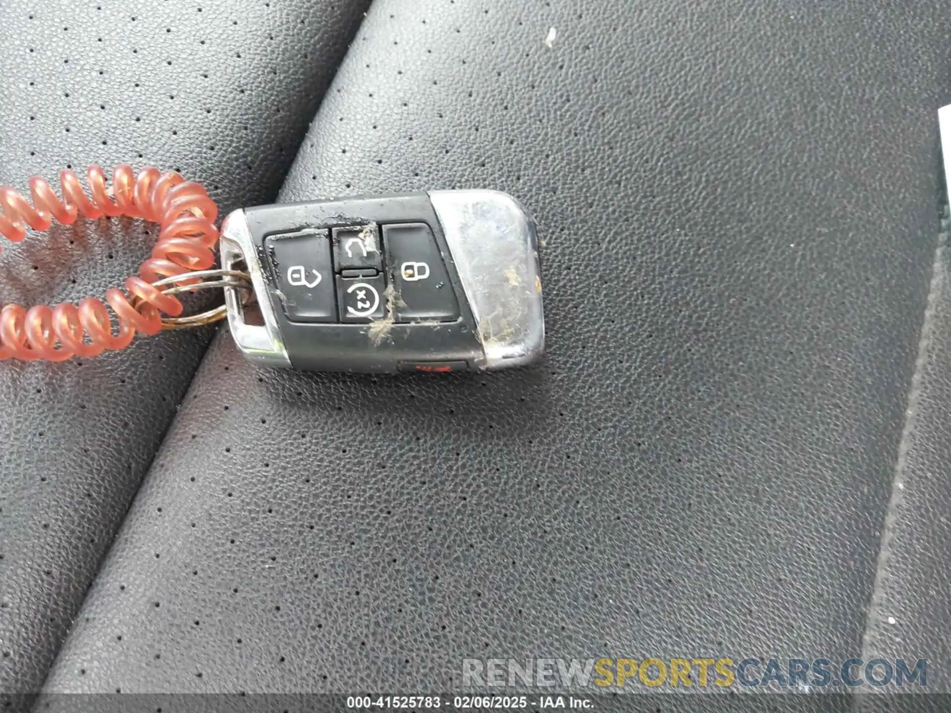 11 Photograph of a damaged car 1V2WR2CA0MC585259 VOLKSWAGEN ATLAS 2021