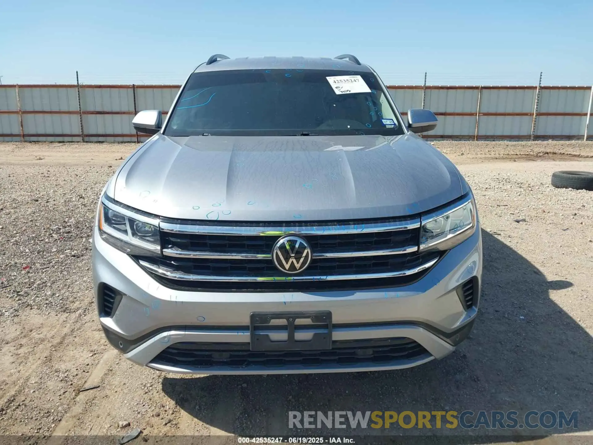 12 Photograph of a damaged car 1V2WR2CA0MC587903 VOLKSWAGEN ATLAS 2021