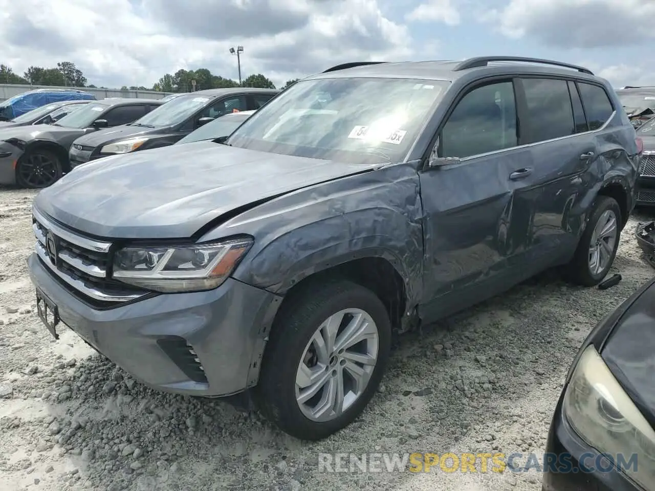 1 Photograph of a damaged car 1V2WR2CA1MC583455 VOLKSWAGEN ATLAS 2021