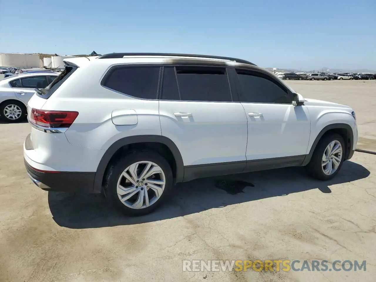 3 Photograph of a damaged car 1V2WR2CA3MC581108 VOLKSWAGEN ATLAS 2021
