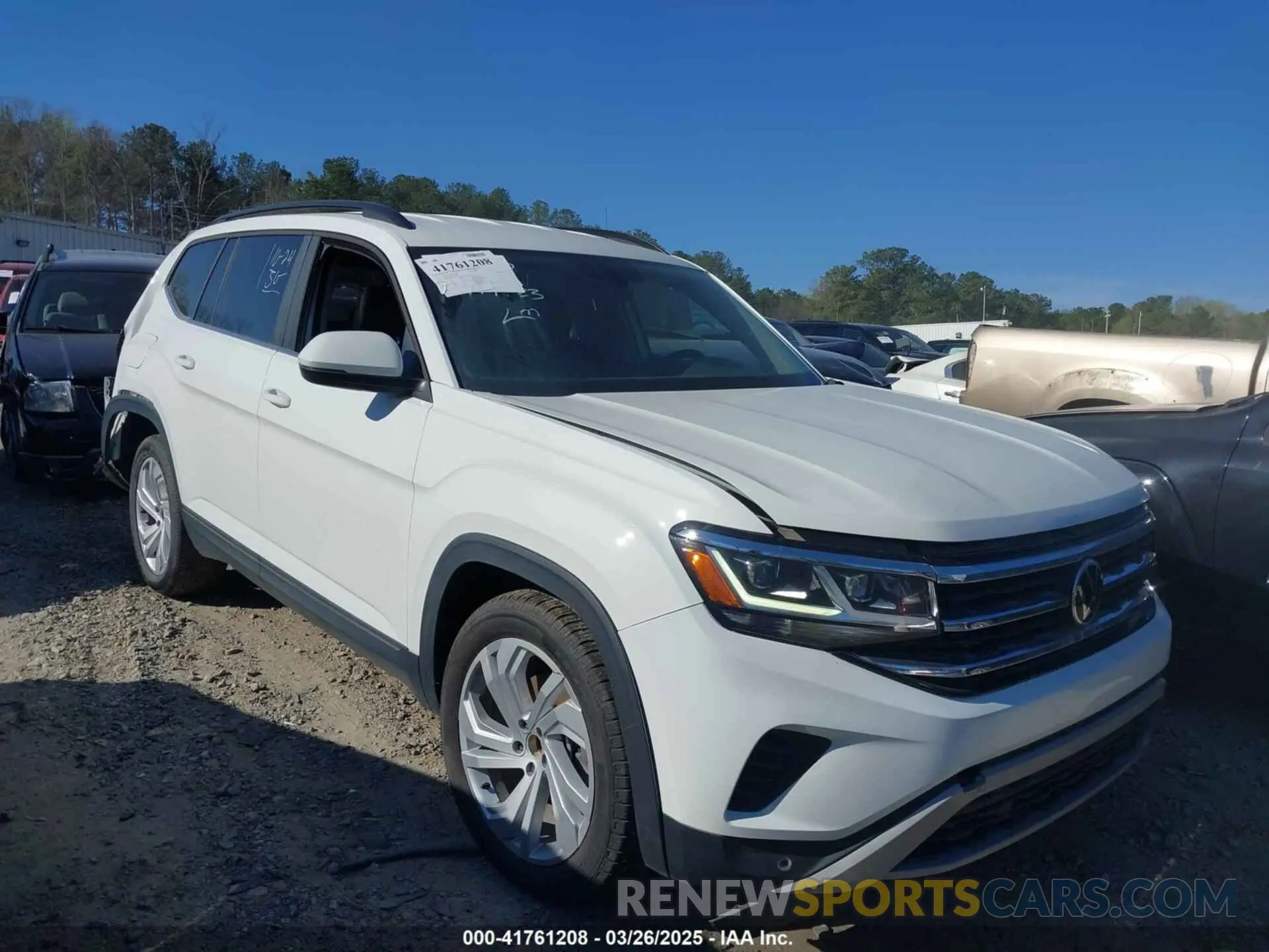 13 Photograph of a damaged car 1V2WR2CA3MC585840 VOLKSWAGEN ATLAS 2021
