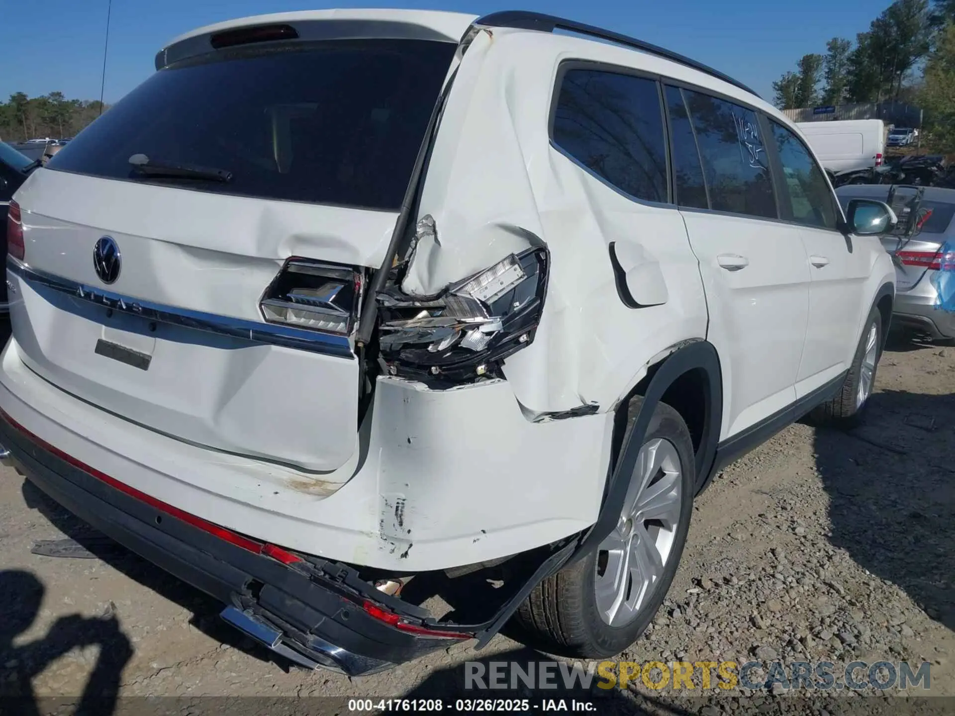 6 Photograph of a damaged car 1V2WR2CA3MC585840 VOLKSWAGEN ATLAS 2021