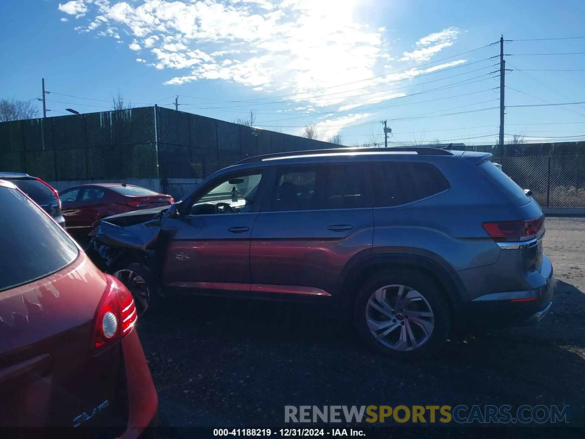 14 Photograph of a damaged car 1V2WR2CA6MC553626 VOLKSWAGEN ATLAS 2021