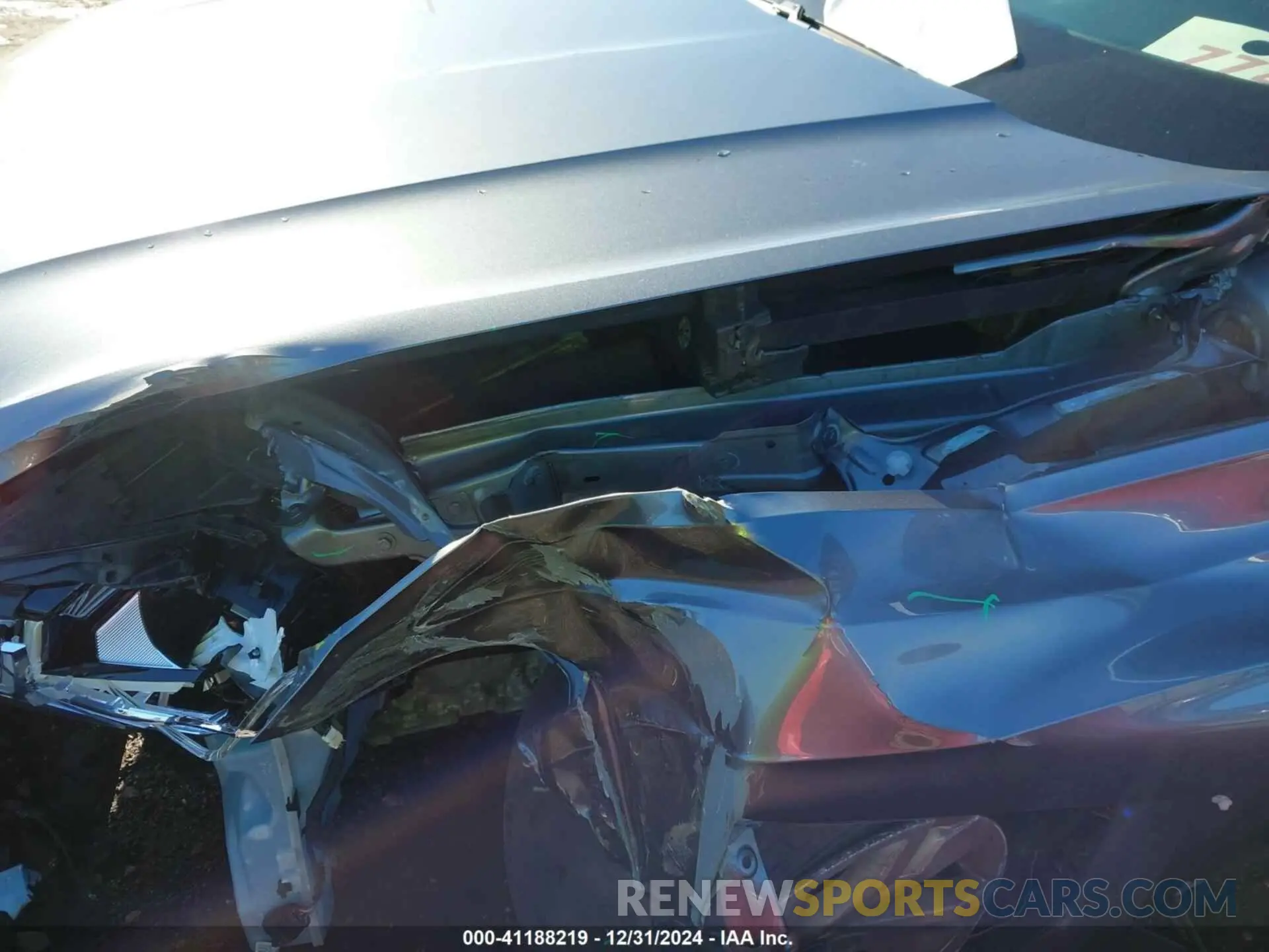 18 Photograph of a damaged car 1V2WR2CA6MC553626 VOLKSWAGEN ATLAS 2021
