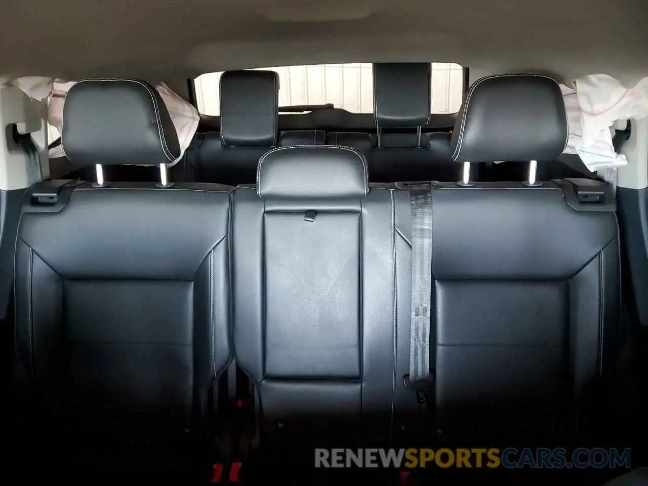 10 Photograph of a damaged car 1V2WR2CA6MC596444 VOLKSWAGEN ATLAS 2021