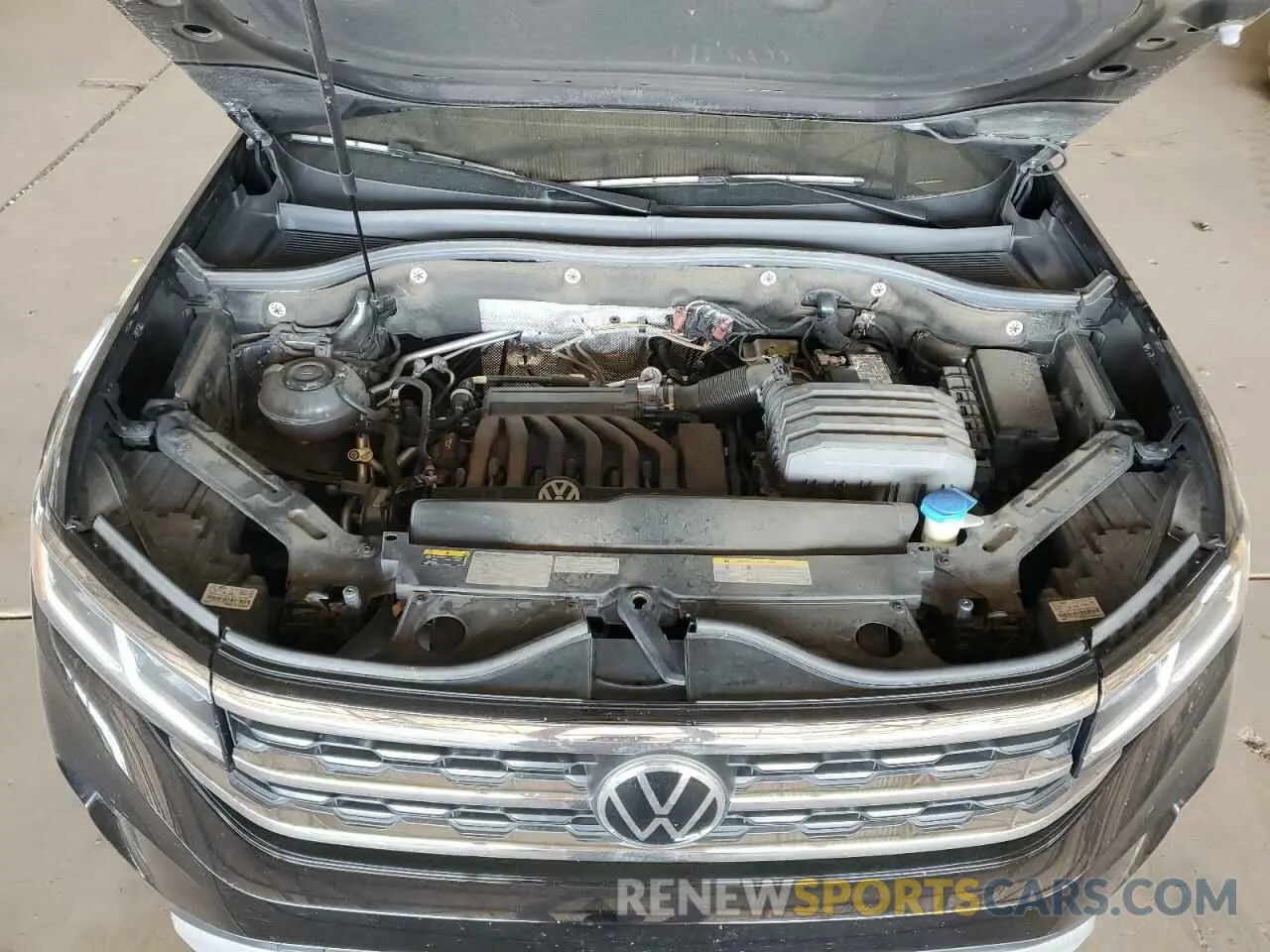 12 Photograph of a damaged car 1V2WR2CA6MC596444 VOLKSWAGEN ATLAS 2021