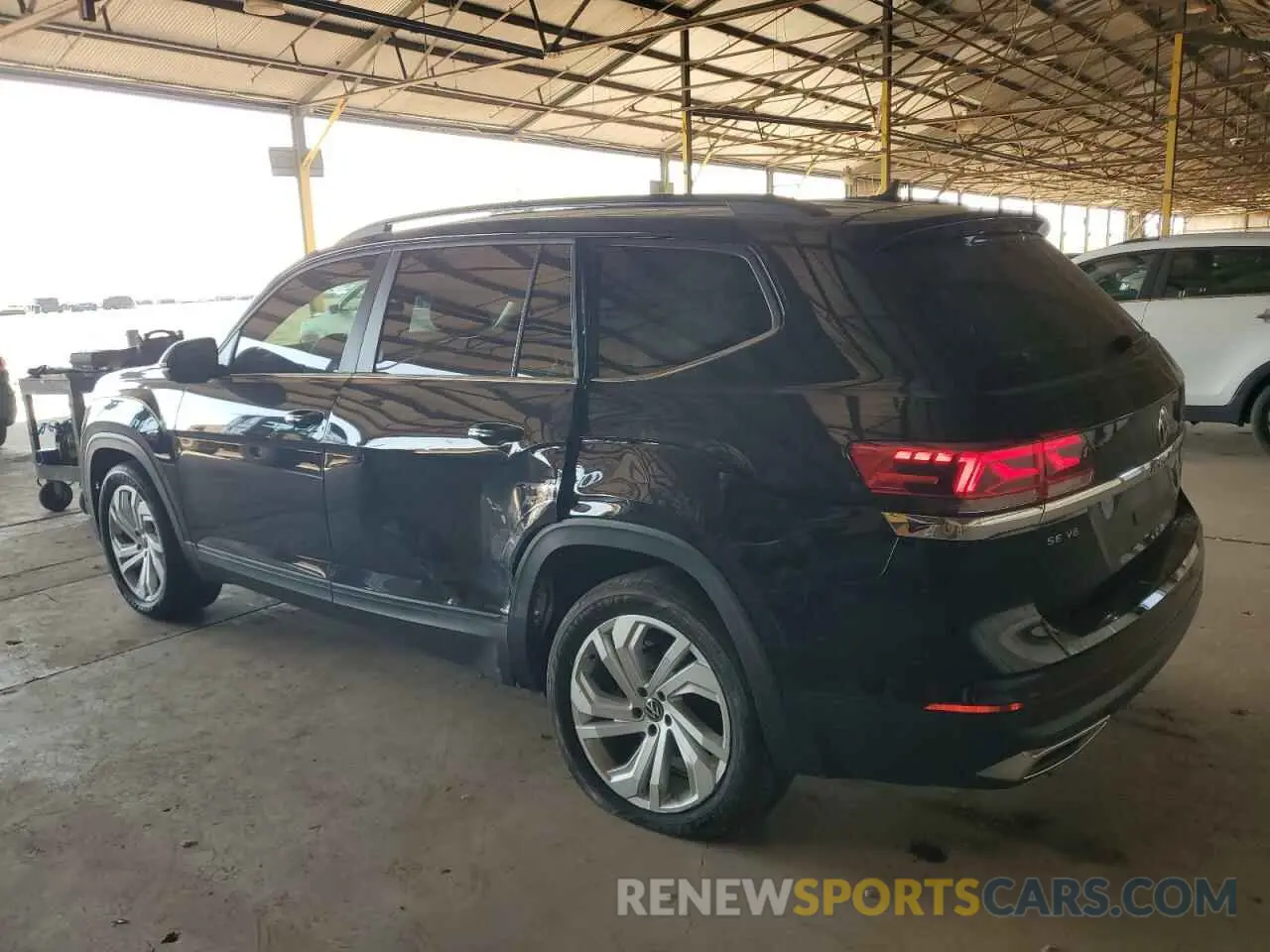 2 Photograph of a damaged car 1V2WR2CA6MC596444 VOLKSWAGEN ATLAS 2021