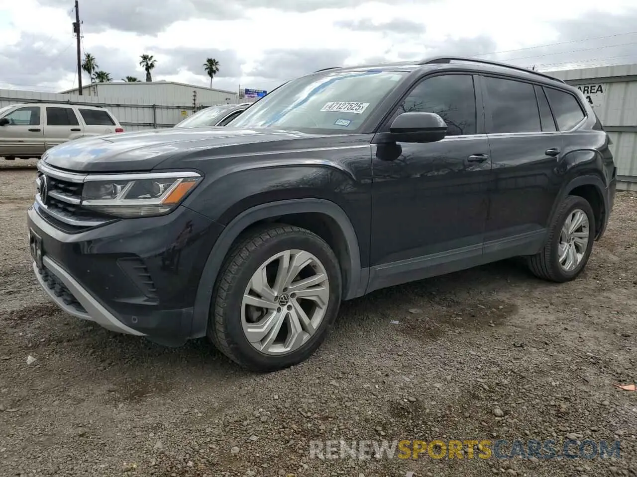 1 Photograph of a damaged car 1V2WR2CA8MC537427 VOLKSWAGEN ATLAS 2021