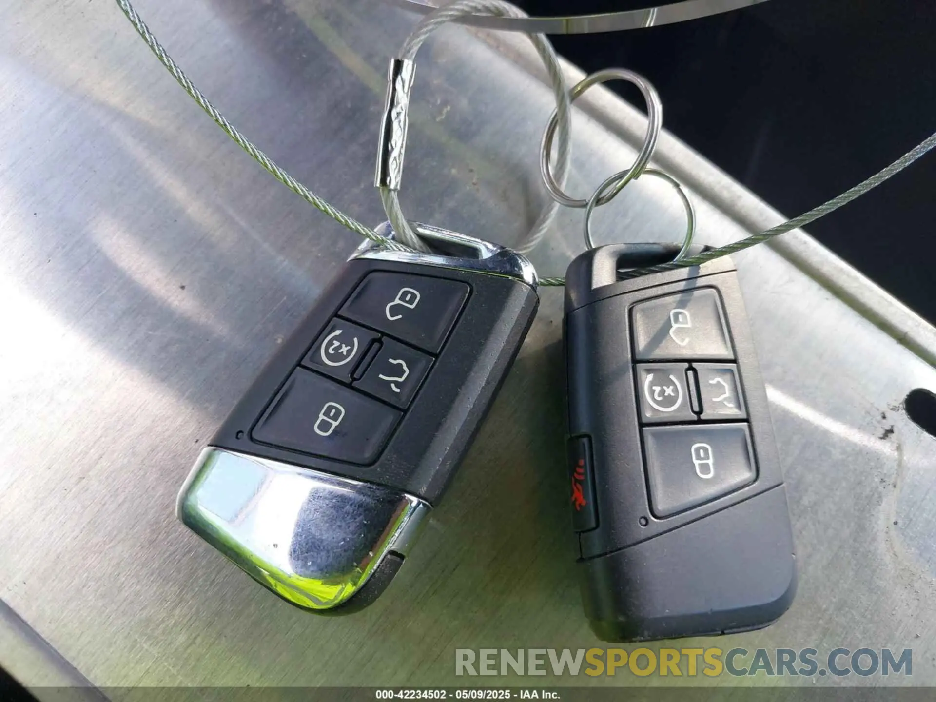 11 Photograph of a damaged car 1V2WR2CA9MC585700 VOLKSWAGEN ATLAS 2021