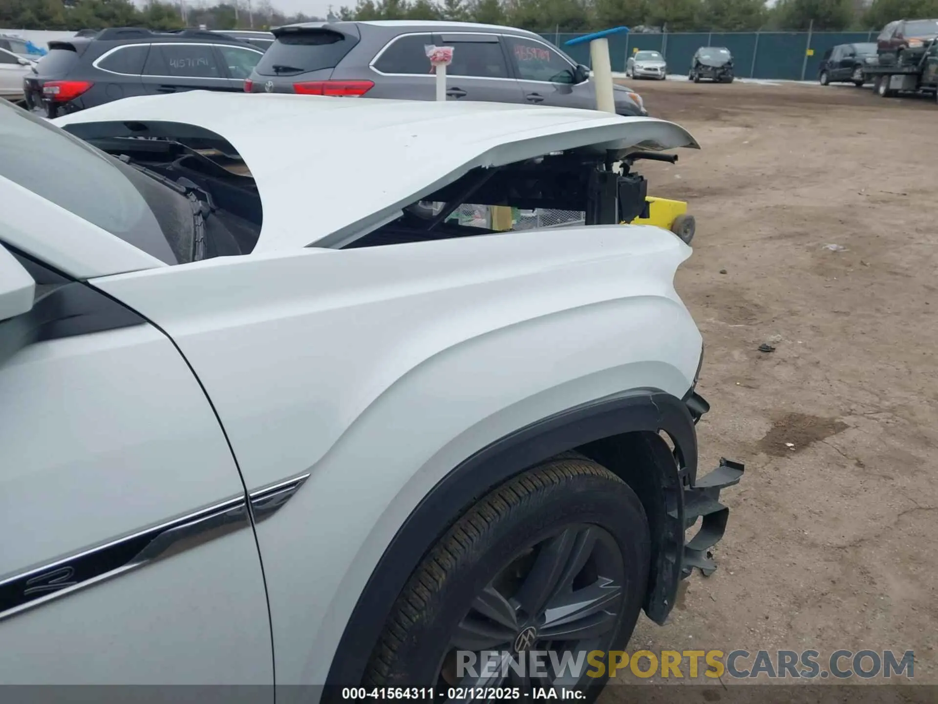 6 Photograph of a damaged car 1V2AR2CA0NC507334 VOLKSWAGEN ATLAS 2022
