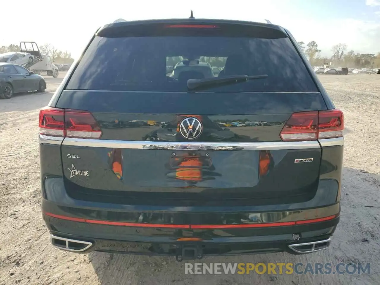 6 Photograph of a damaged car 1V2AR2CA3NC512284 VOLKSWAGEN ATLAS 2022