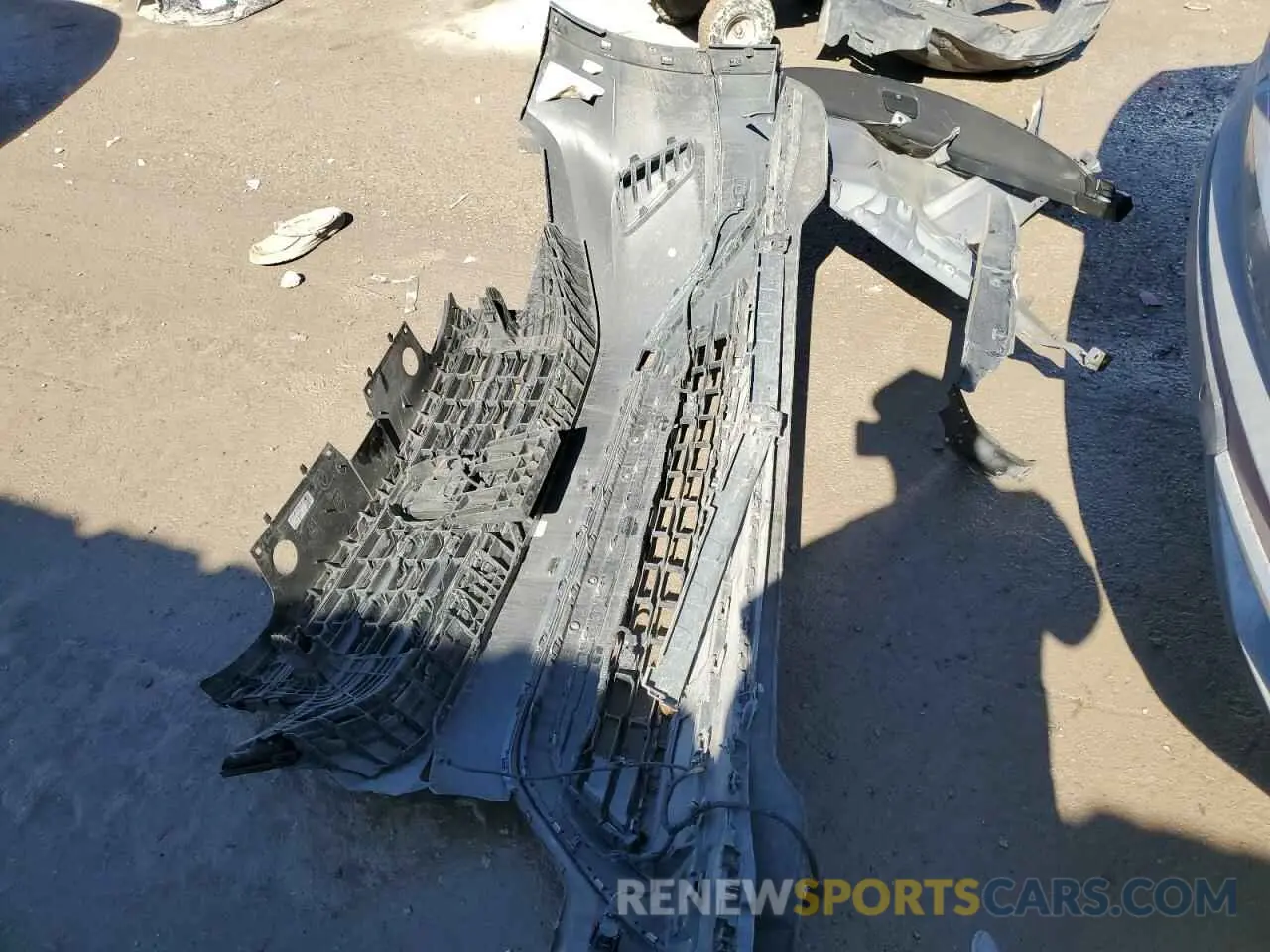 13 Photograph of a damaged car 1V2BC2CA9NC207880 VOLKSWAGEN ATLAS 2022