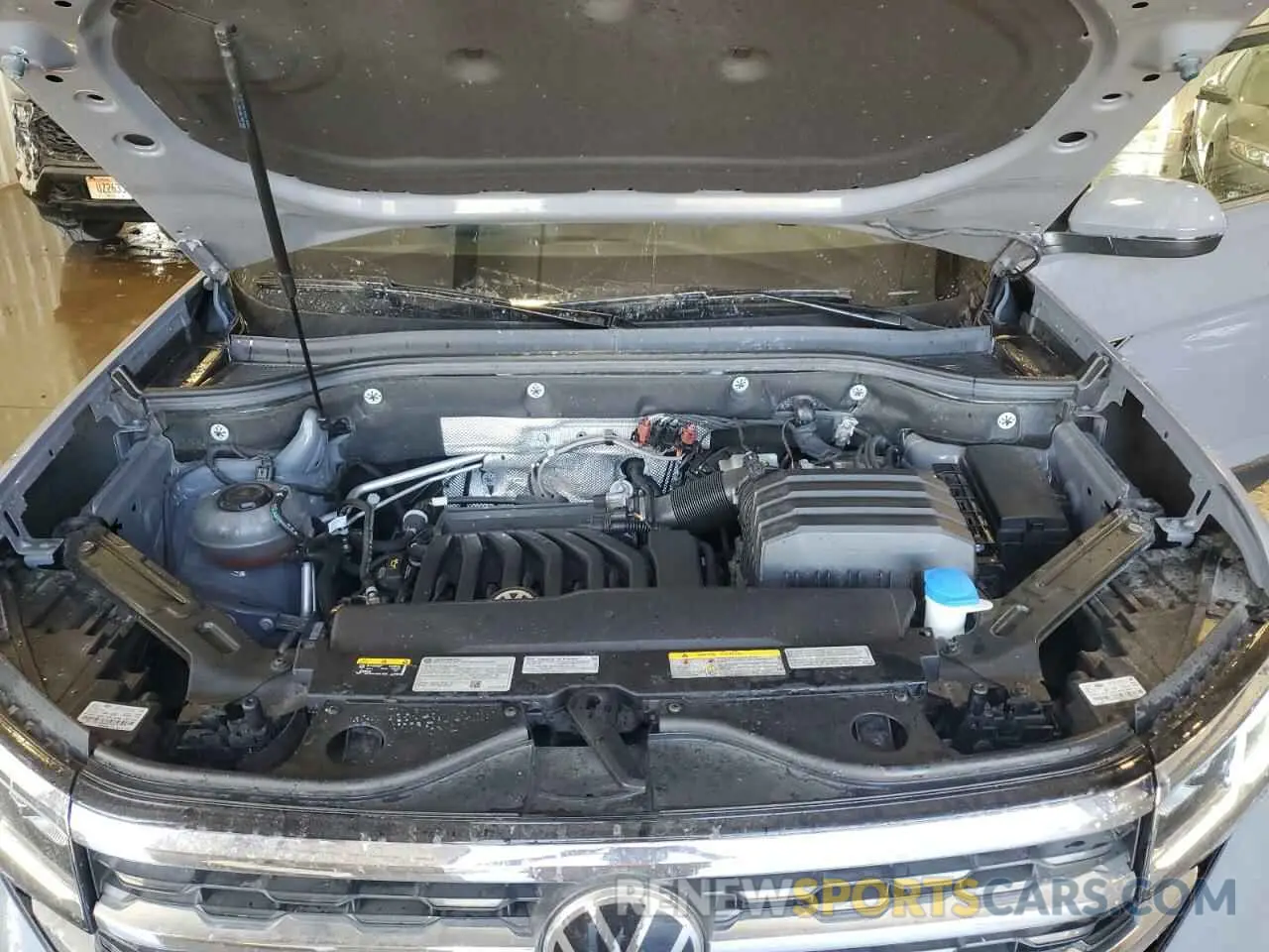 12 Photograph of a damaged car 1V2BE2CA5NC207126 VOLKSWAGEN ATLAS 2022