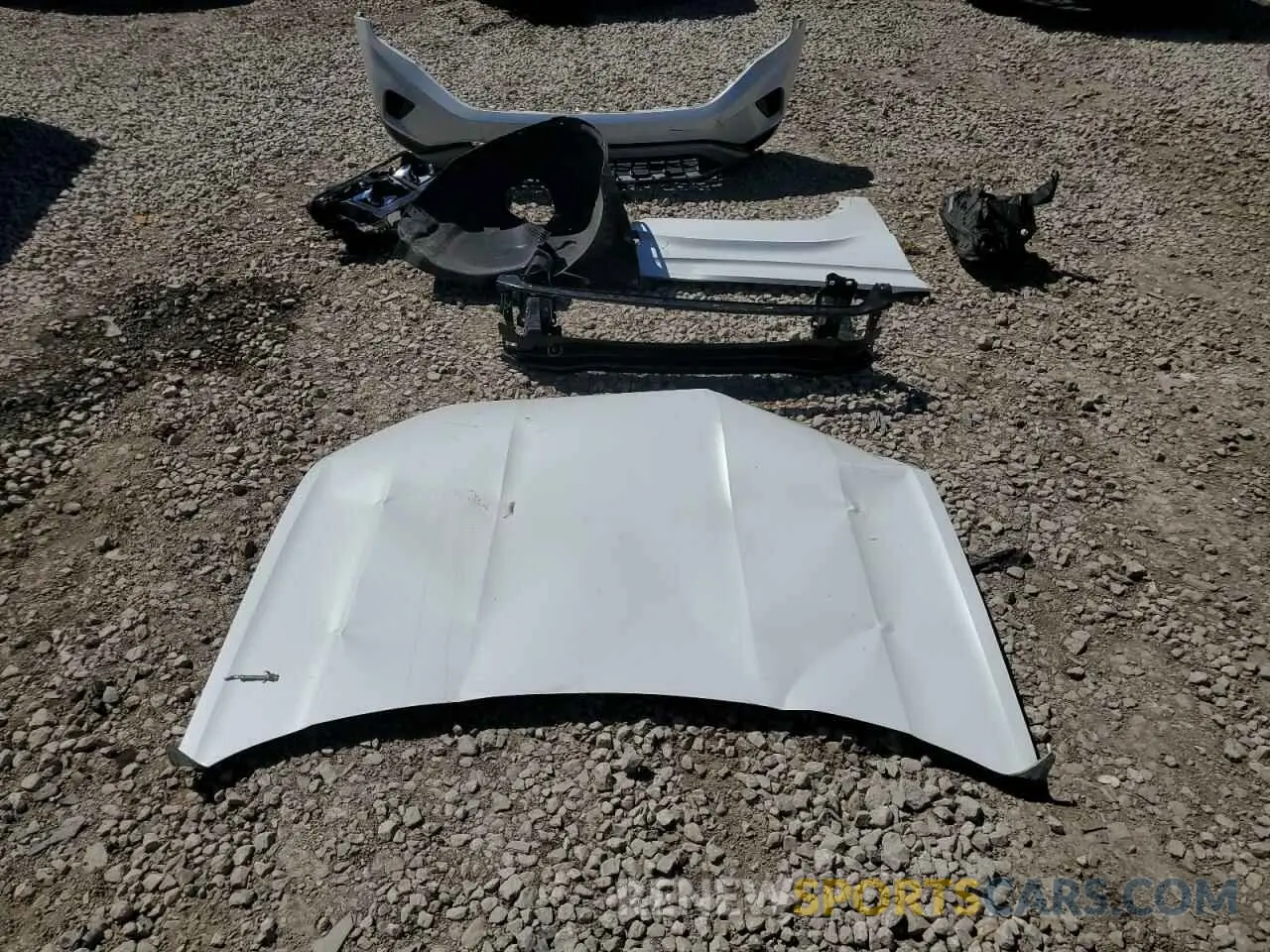 13 Photograph of a damaged car 1V2BP2CA6NC563112 VOLKSWAGEN ATLAS 2022