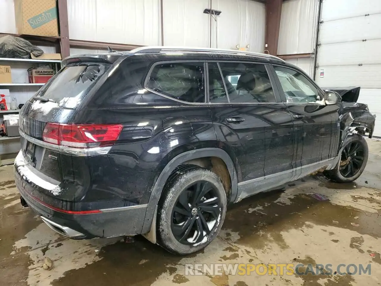 3 Photograph of a damaged car 1V2BR2CAXNC537557 VOLKSWAGEN ATLAS 2022