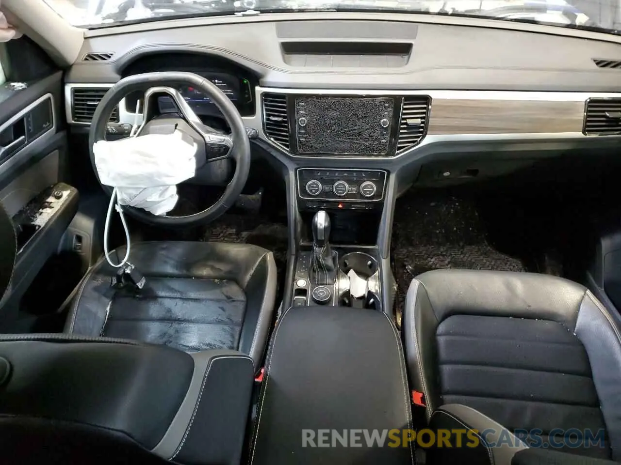 8 Photograph of a damaged car 1V2BR2CAXNC537557 VOLKSWAGEN ATLAS 2022