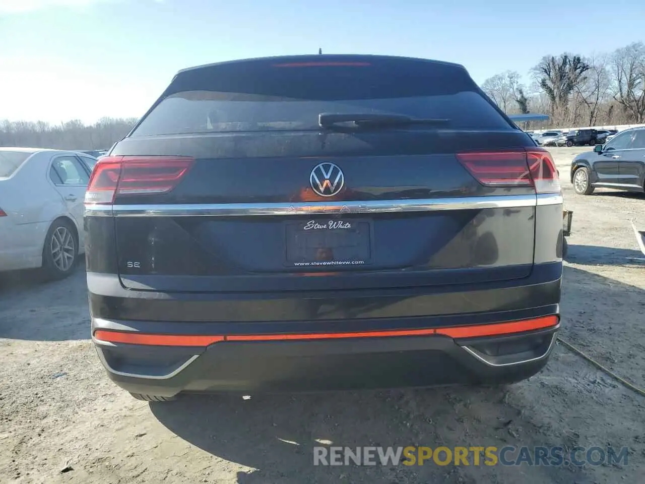 6 Photograph of a damaged car 1V2DC2CA6NC219879 VOLKSWAGEN ATLAS 2022
