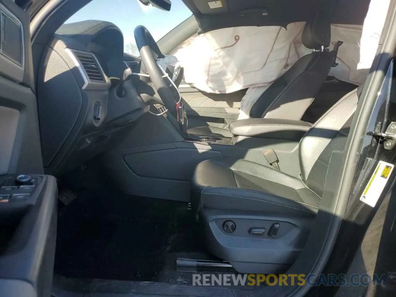 7 Photograph of a damaged car 1V2DC2CA6NC219879 VOLKSWAGEN ATLAS 2022
