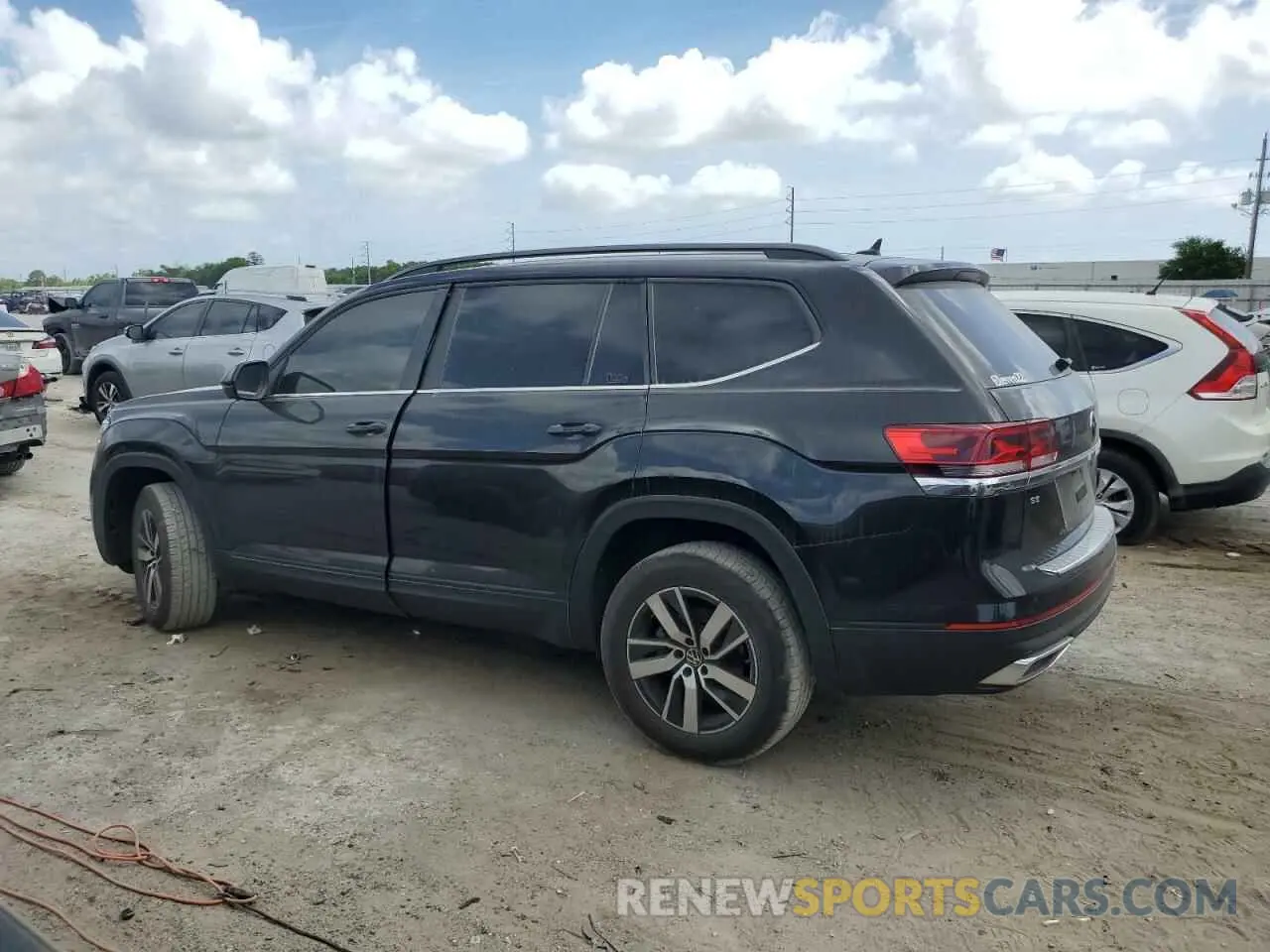 2 Photograph of a damaged car 1V2DP2CA2NC554450 VOLKSWAGEN ATLAS 2022
