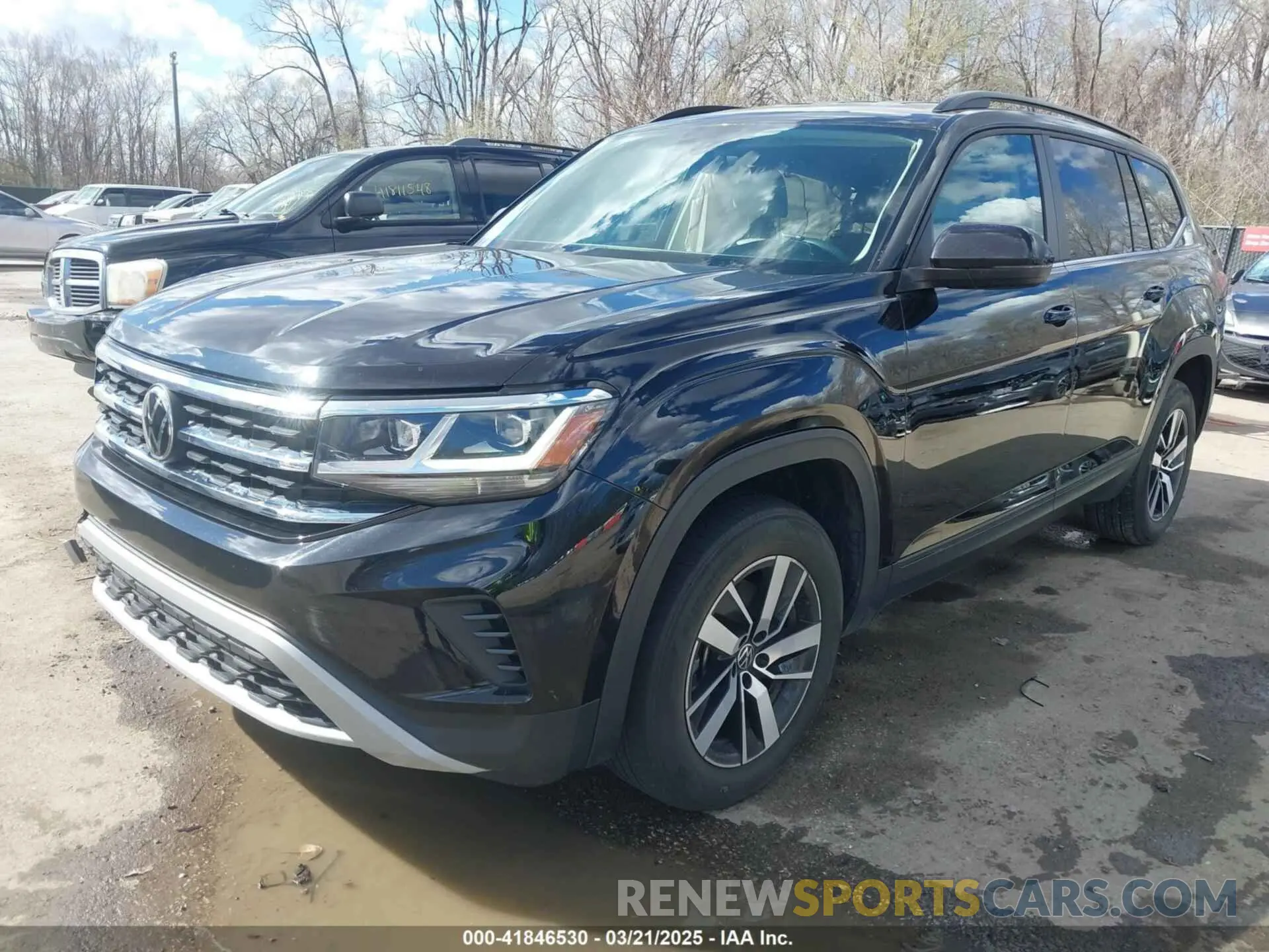 2 Photograph of a damaged car 1V2DP2CA5NC509020 VOLKSWAGEN ATLAS 2022