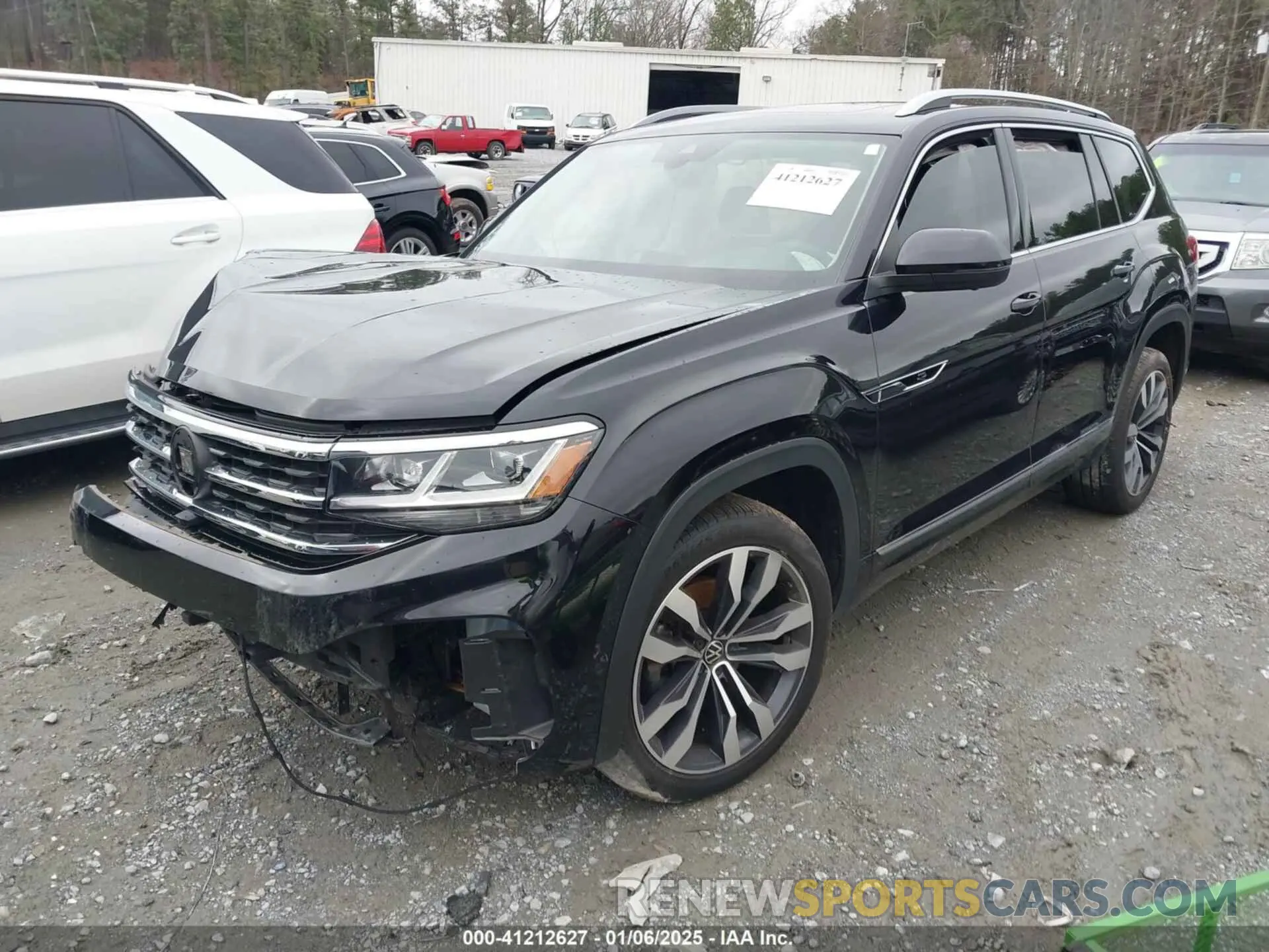 2 Photograph of a damaged car 1V2FR2CA0NC551128 VOLKSWAGEN ATLAS 2022