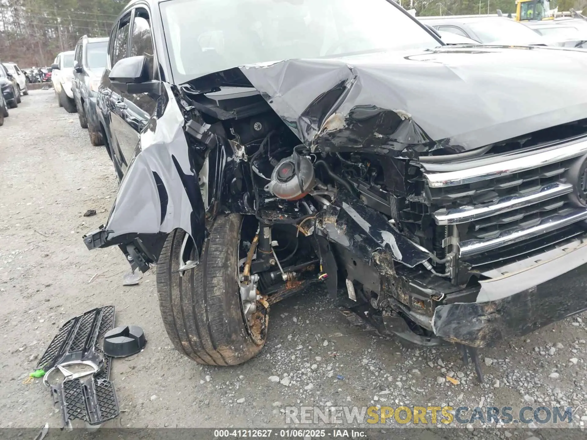 6 Photograph of a damaged car 1V2FR2CA0NC551128 VOLKSWAGEN ATLAS 2022