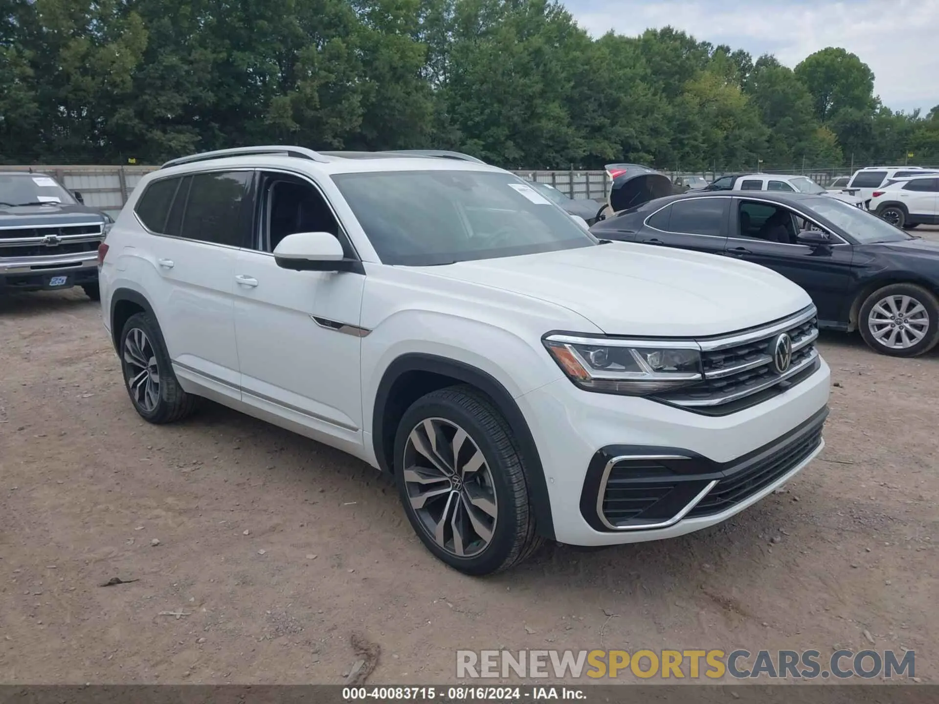 1 Photograph of a damaged car 1V2FR2CA8NC522959 VOLKSWAGEN ATLAS 2022