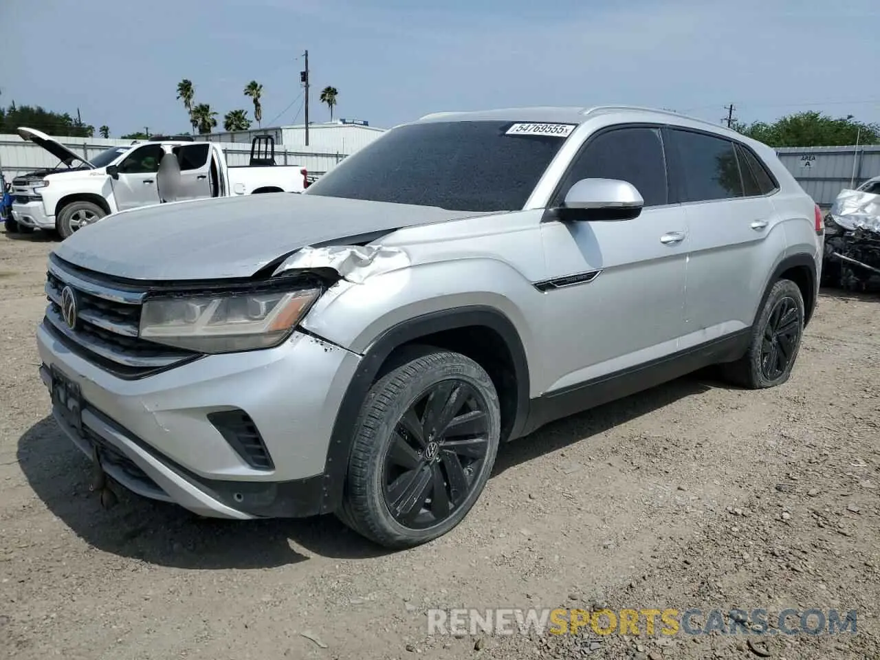 1 Photograph of a damaged car 1V2HE2CA1NC221308 VOLKSWAGEN ATLAS 2022