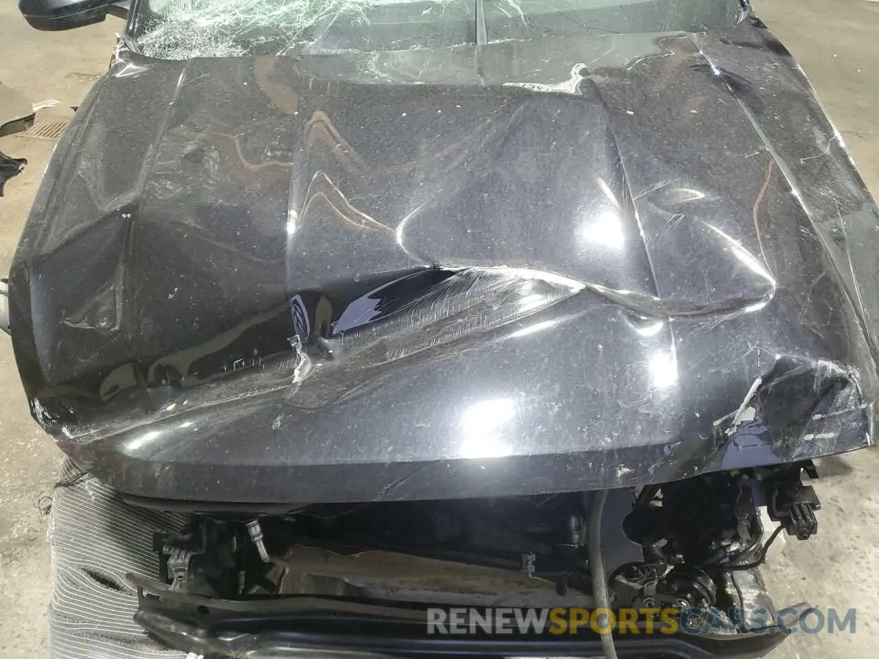 11 Photograph of a damaged car 1V2HP2CA3NC526867 VOLKSWAGEN ATLAS 2022