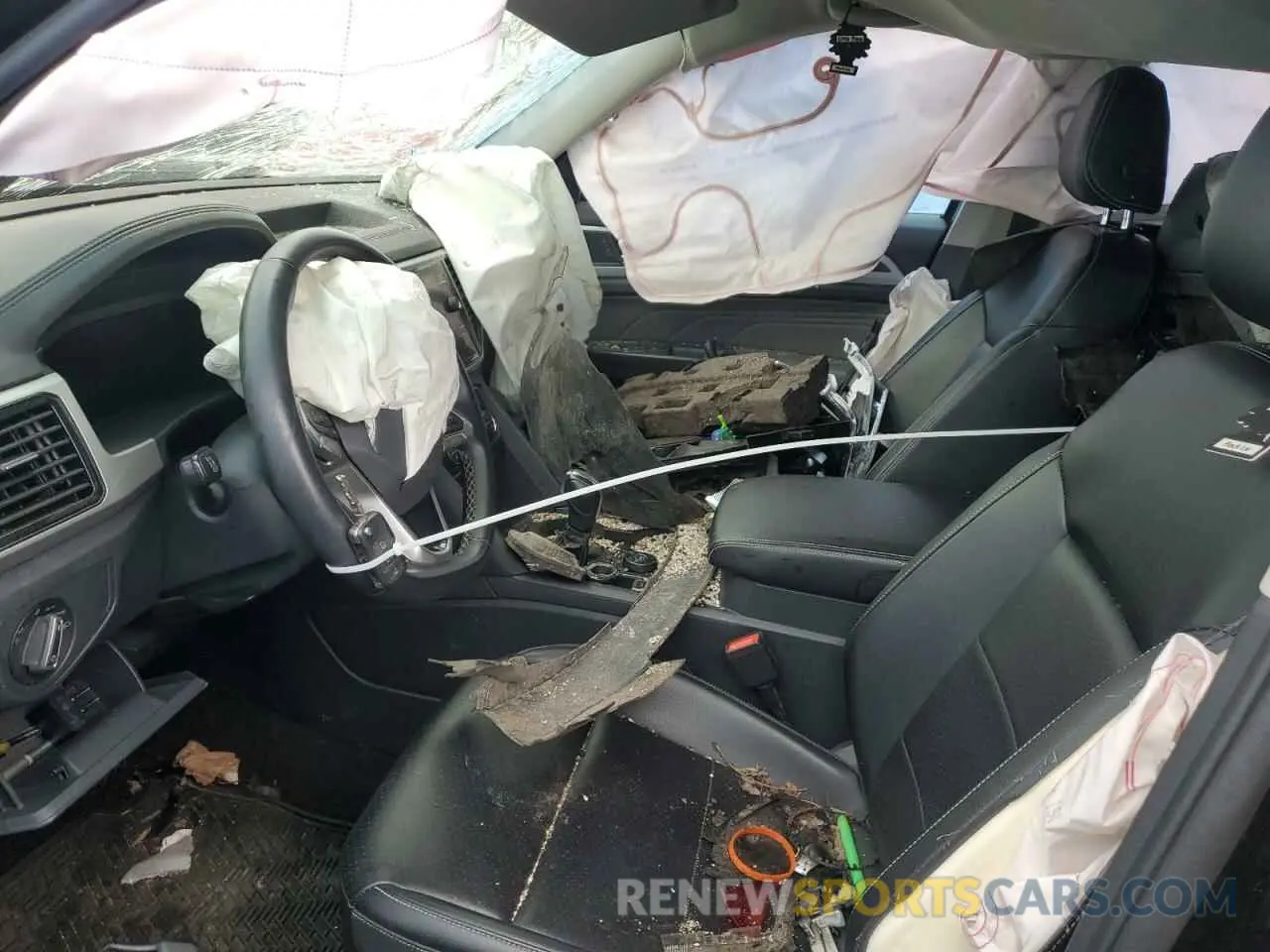 7 Photograph of a damaged car 1V2HP2CA3NC526867 VOLKSWAGEN ATLAS 2022