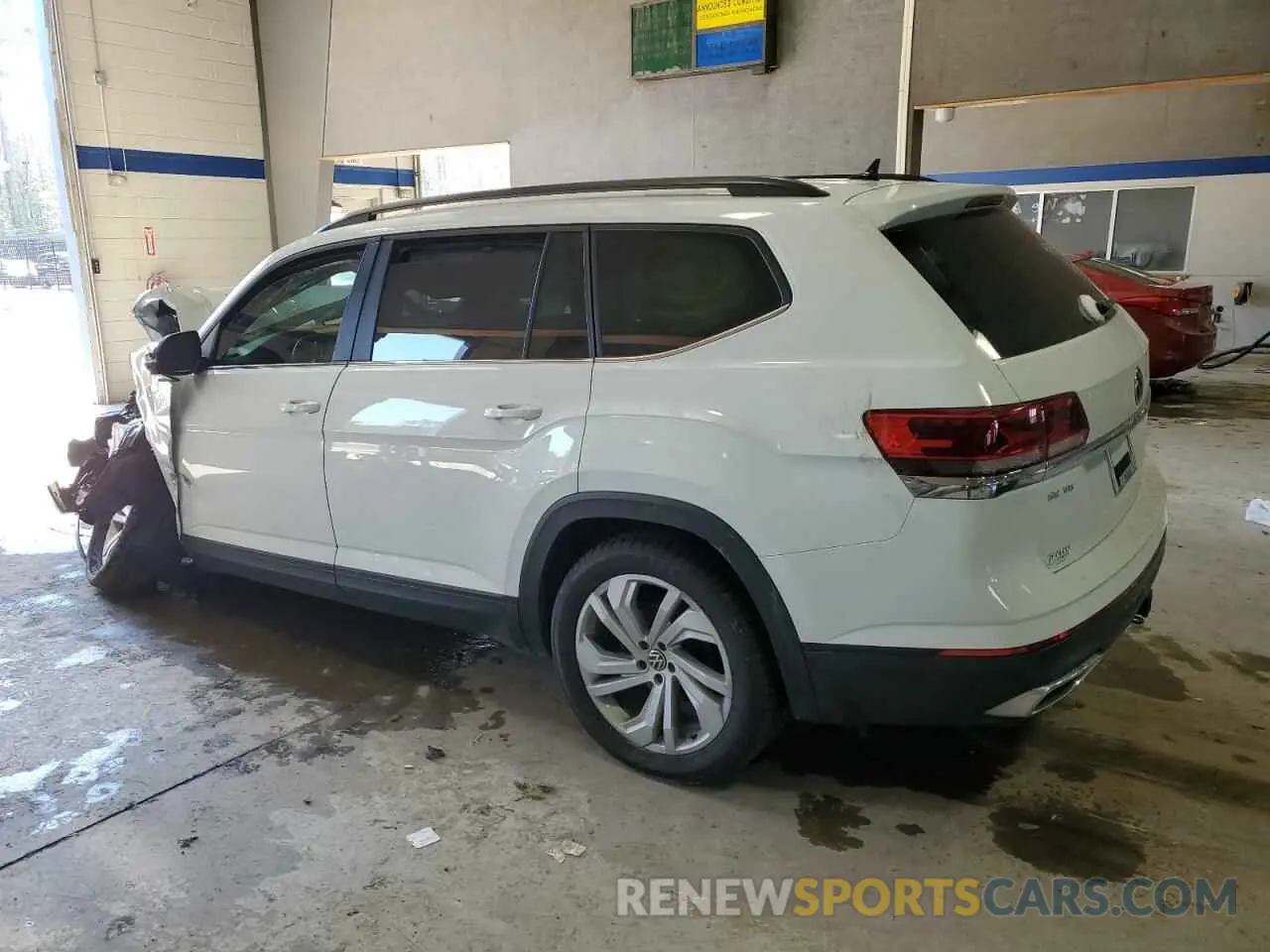 2 Photograph of a damaged car 1V2HR2CA3NC541041 VOLKSWAGEN ATLAS 2022