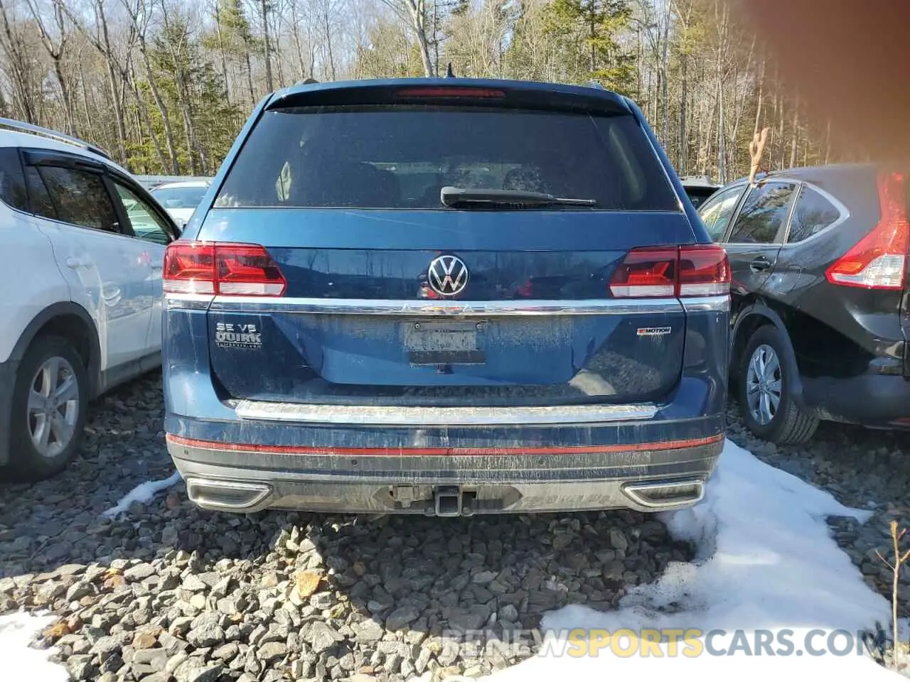 6 Photograph of a damaged car 1V2HR2CA7NC537753 VOLKSWAGEN ATLAS 2022