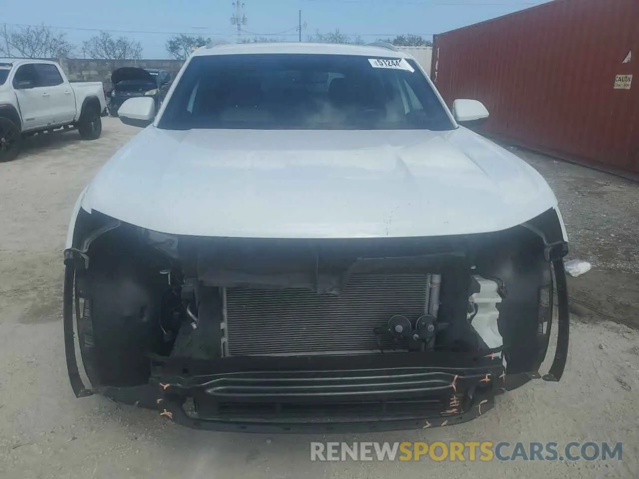 5 Photograph of a damaged car 1V2JE2CA1NC210830 VOLKSWAGEN ATLAS 2022