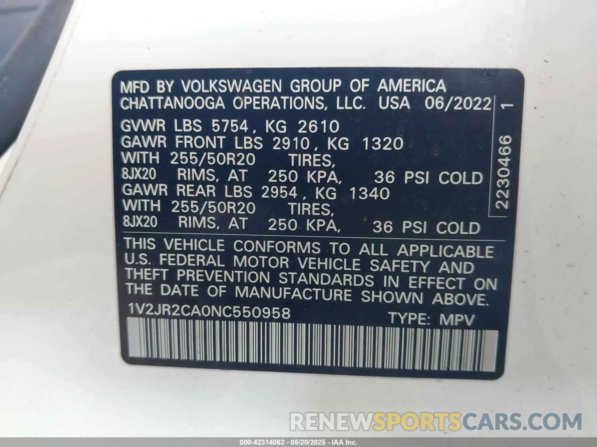 9 Photograph of a damaged car 1V2JR2CA0NC550958 VOLKSWAGEN ATLAS 2022