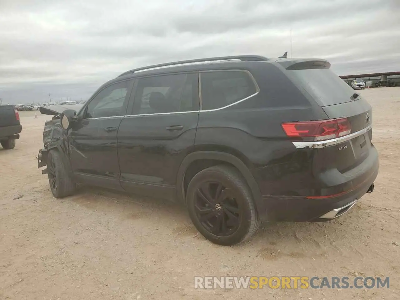 2 Photograph of a damaged car 1V2JR2CA4NC545102 VOLKSWAGEN ATLAS 2022
